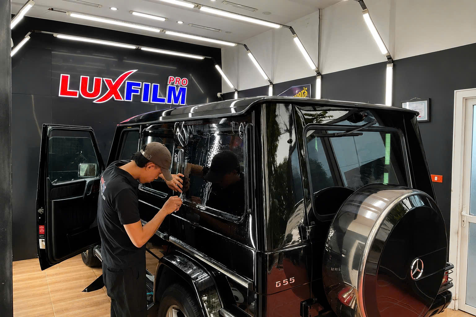 Phim Cách Nhiệt Luxfilm Pro Gói Siêu Cấp – Đỉnh Cao Công Nghệ Bảo Vệ Ô Tô